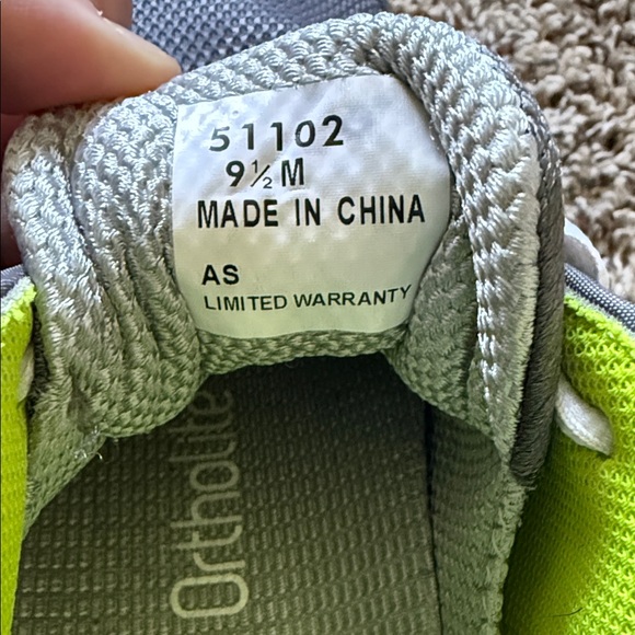 FootJoy Men's Golf Shoes in Gray and Neon Green - Picture 6 of 7